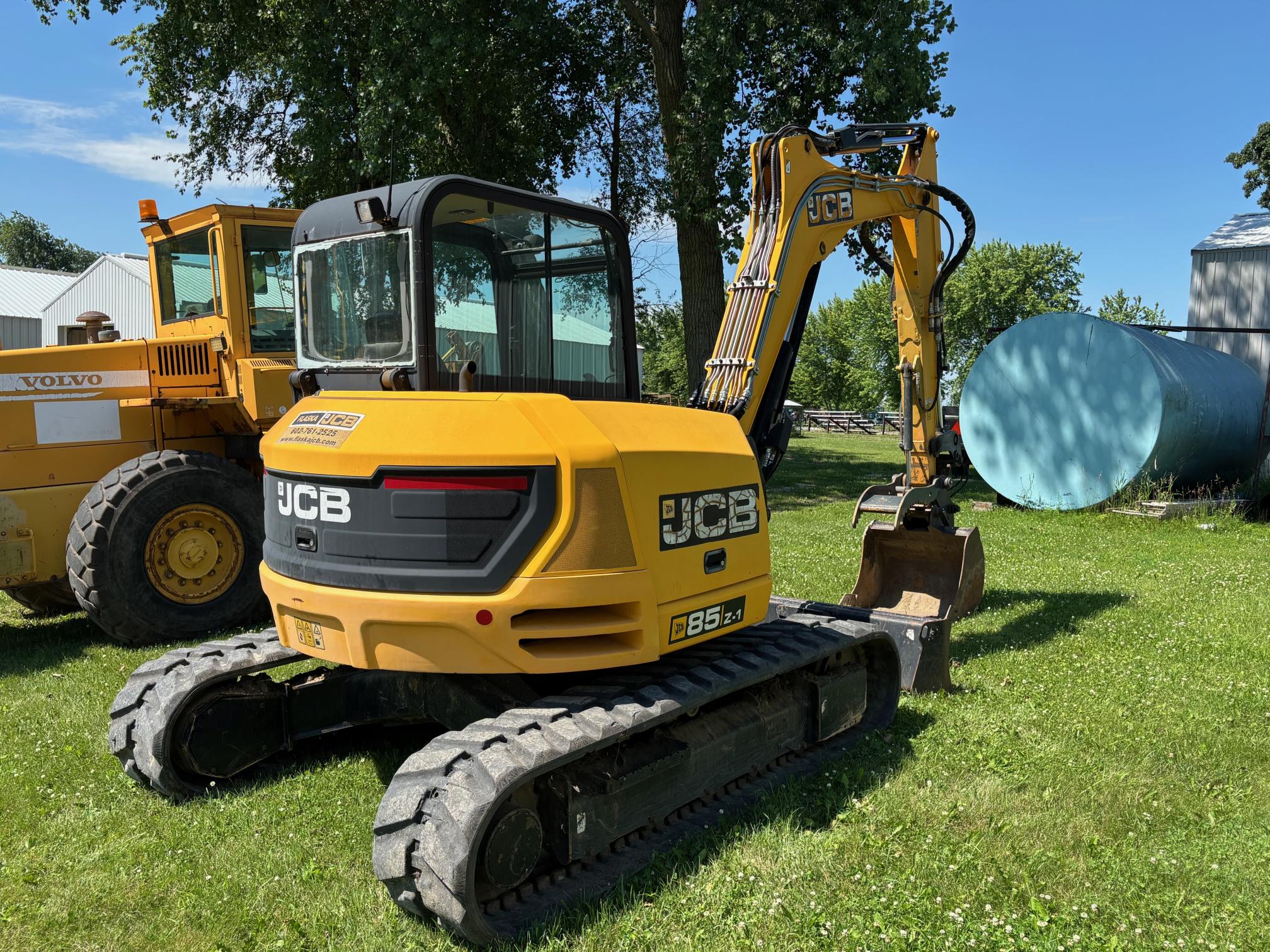 2014 JCB 85Z-1 - Image 4